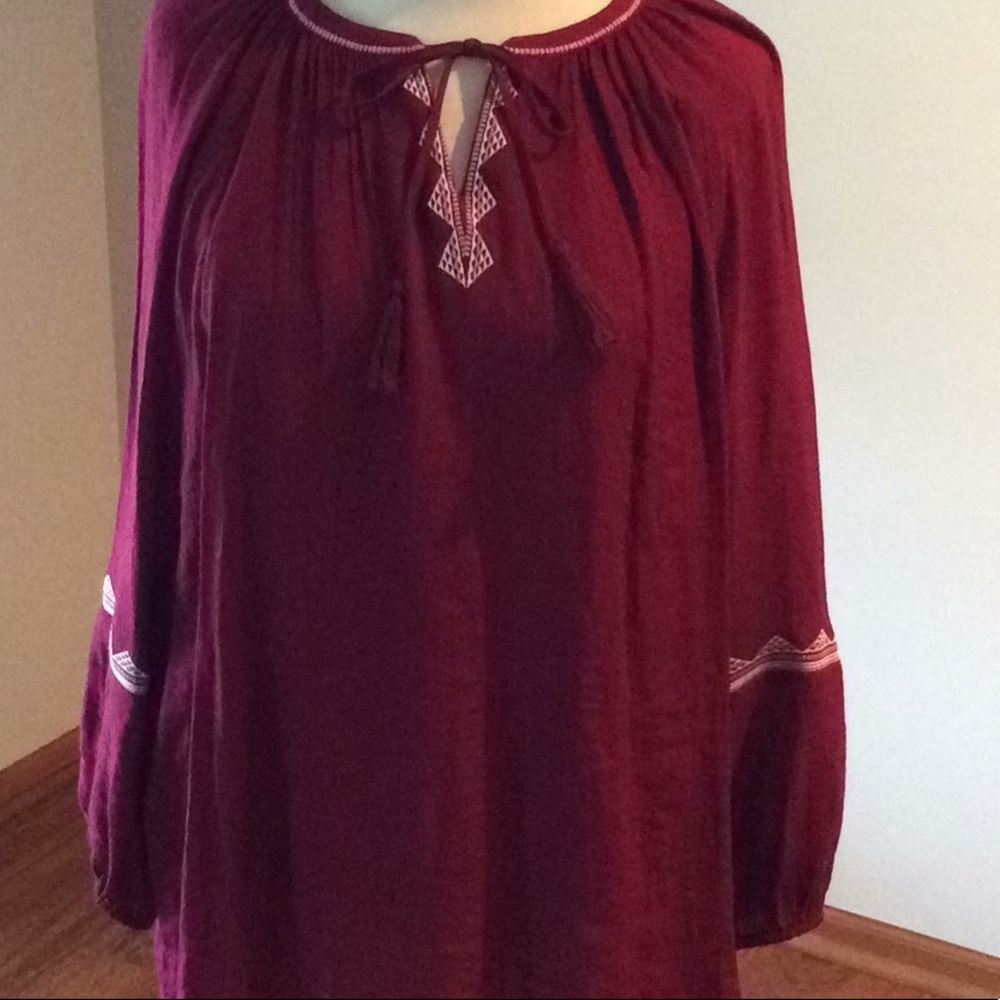 St. John’s Bay size 3, beautiful burgundy top.